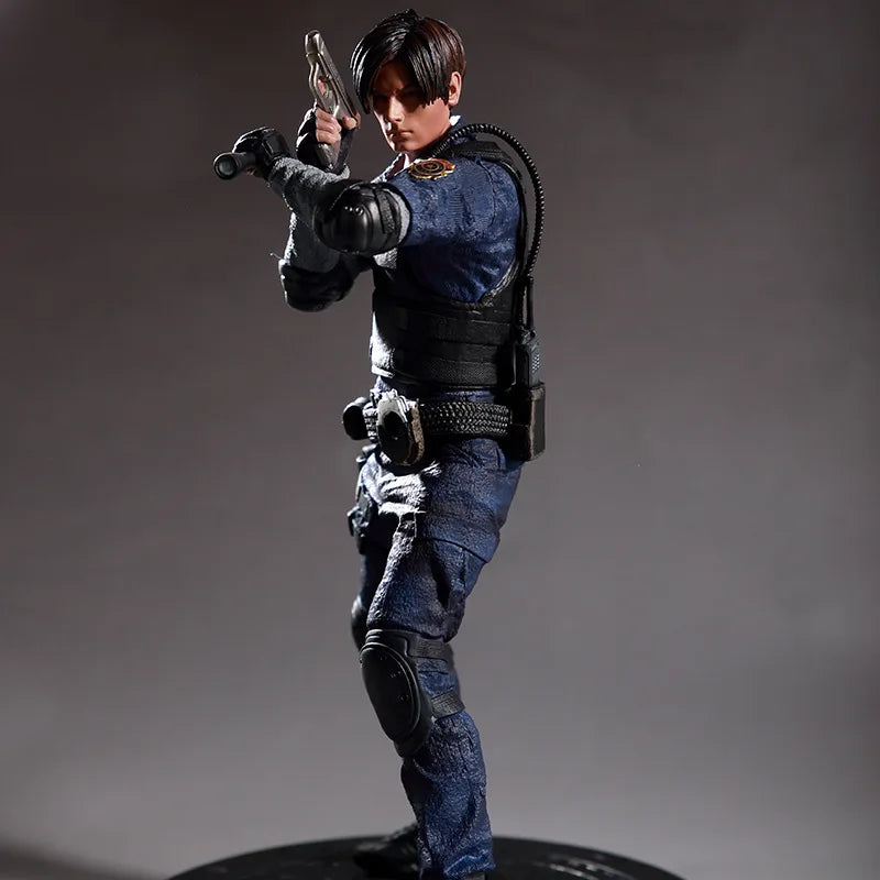 Leon Scott Kennedy 32cm Action Figure Collectible