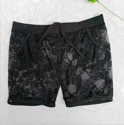 Elegant Lace Seamless Panties for Women