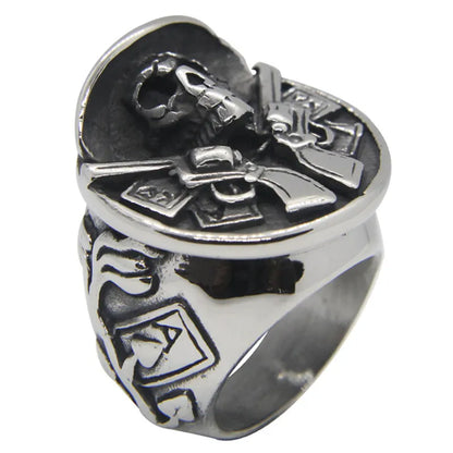 Punk Skull Pirate Ring - Stainless Steel Legend