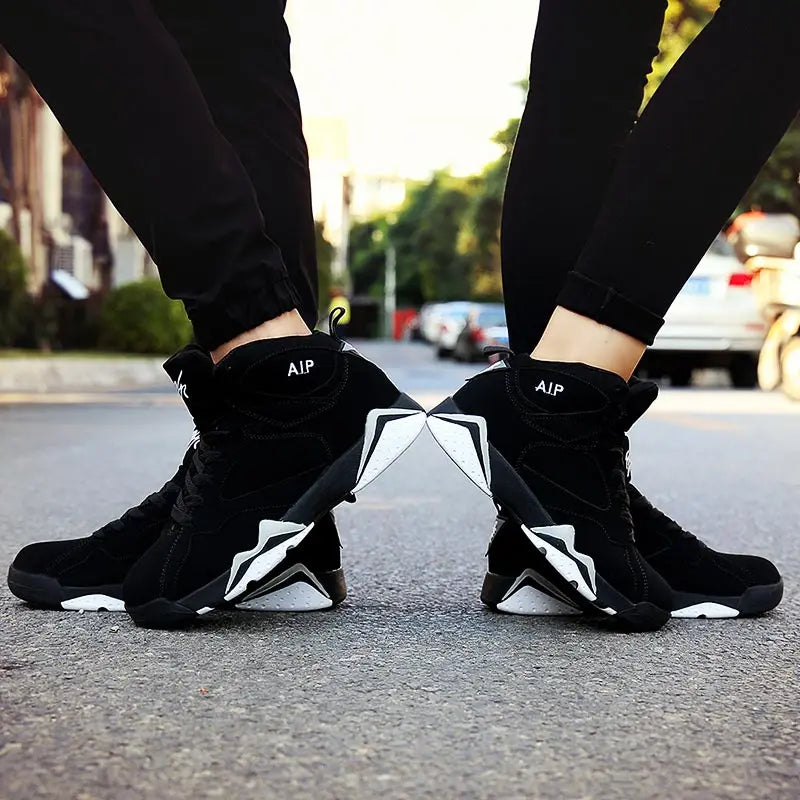 High Top Outdoor Running Shoes