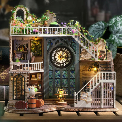 Catwoman's Cozy Chaos Mansion