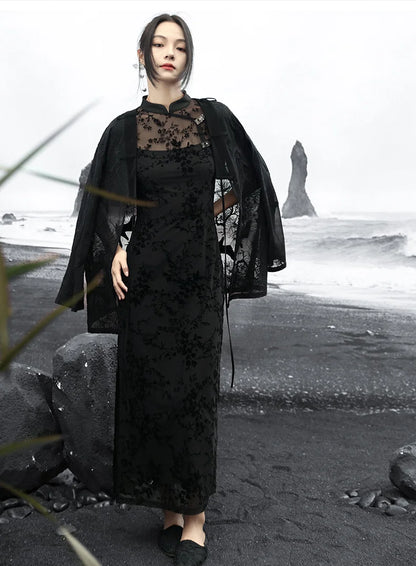 Summer Elegance: Crane Emblem Black Jacket for Women