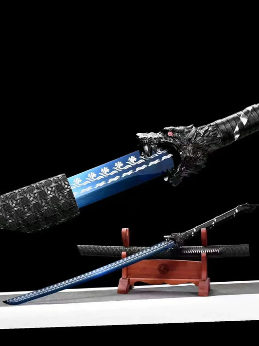 Dragon's Fury: Handmade Manganese Steel Battle Sword