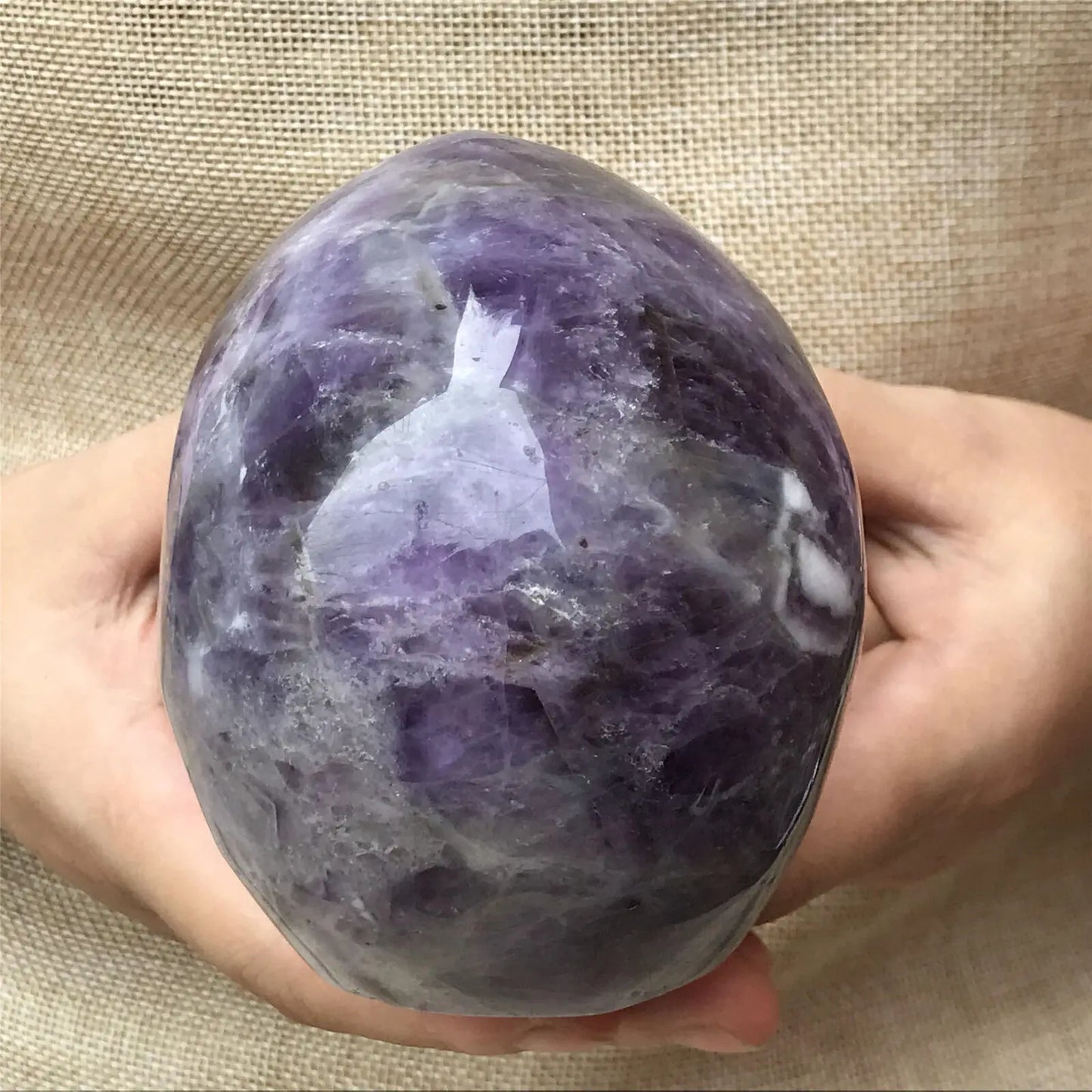Natural Dreamy Amethyst Energy Crystal Skull
