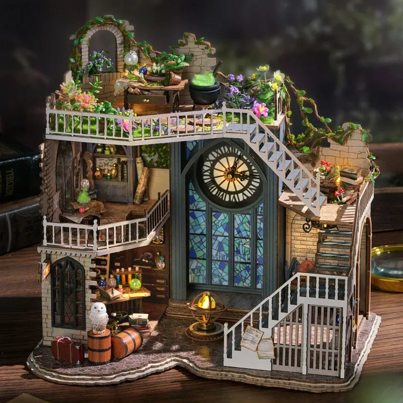 Catwoman's Cozy Chaos Mansion