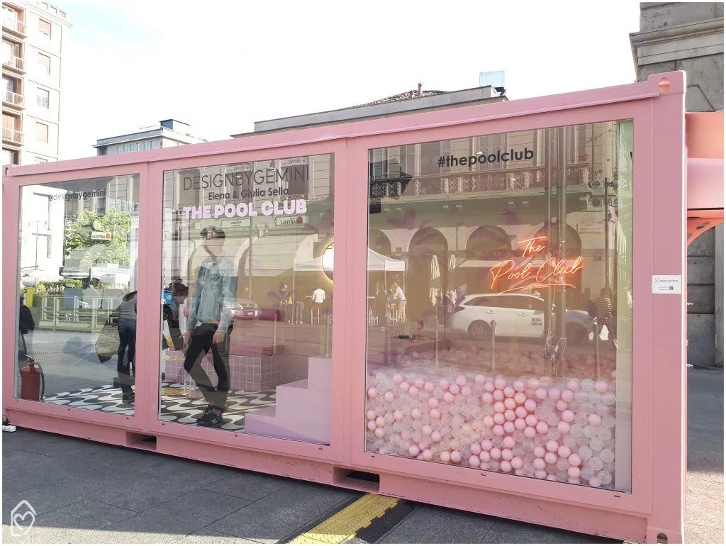Outdoor Booth Juice Food Vending Machine Kiosk