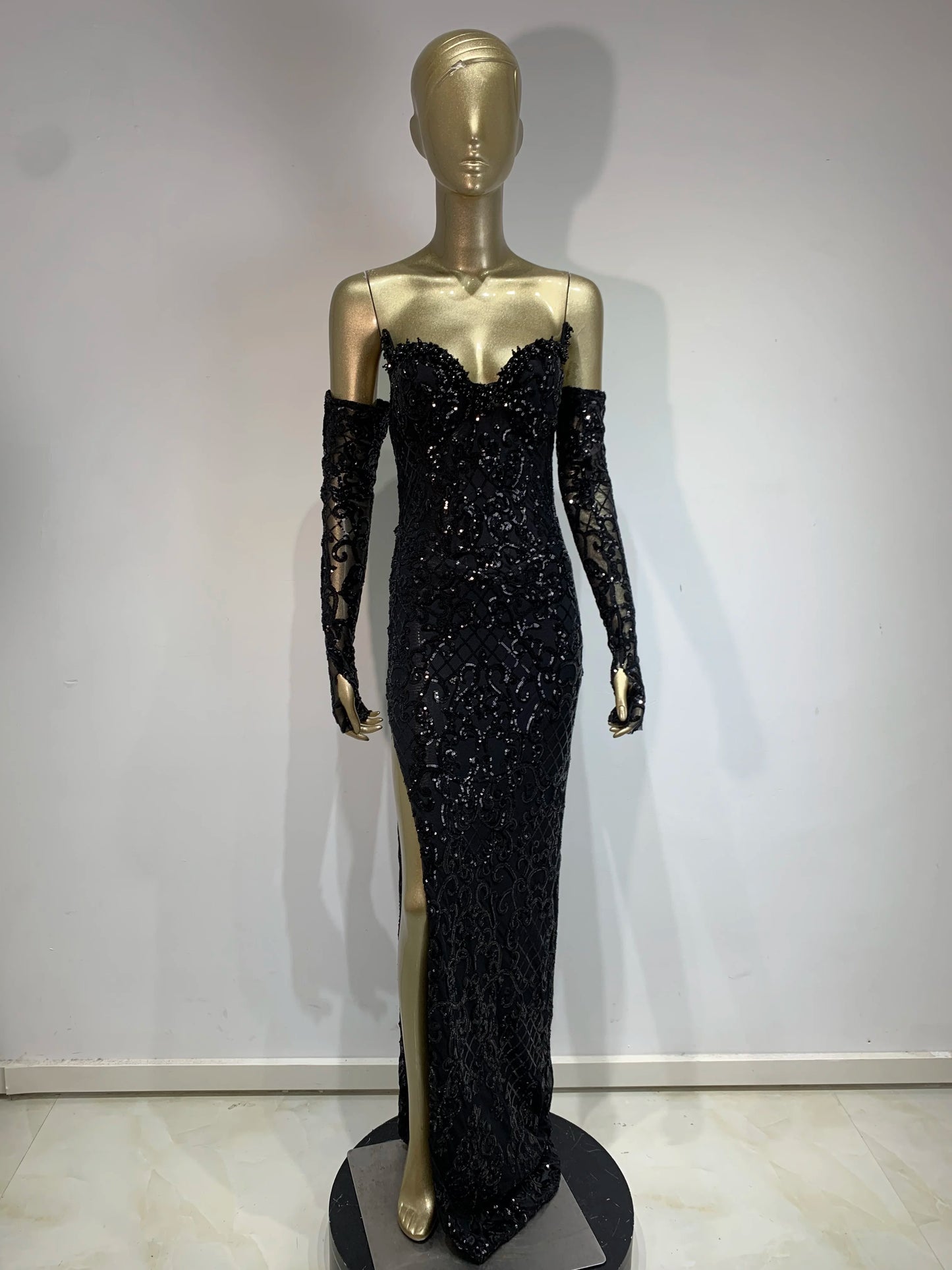 Elegant Black V-Neck Maxi Dress with Gloves & Sequins