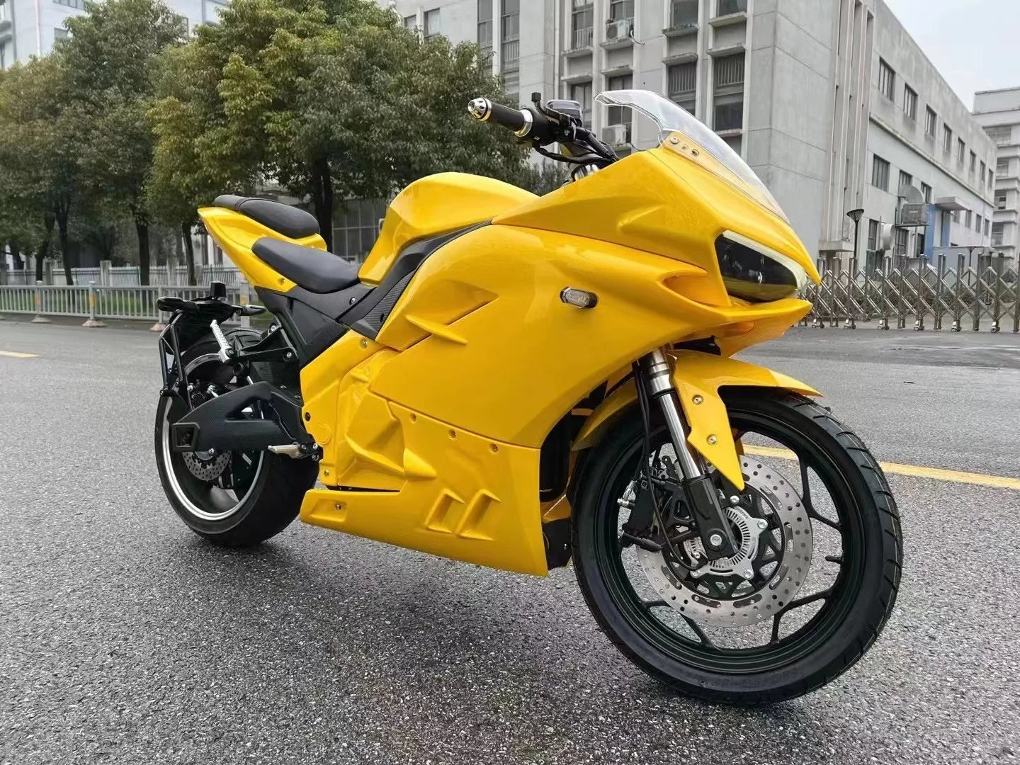 Name: ElectraSwift 2024: Fast & Affordable E-Motorcycle