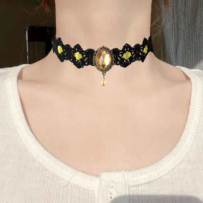 ic Lace Necklace   Vampire Choker with Rhinestone