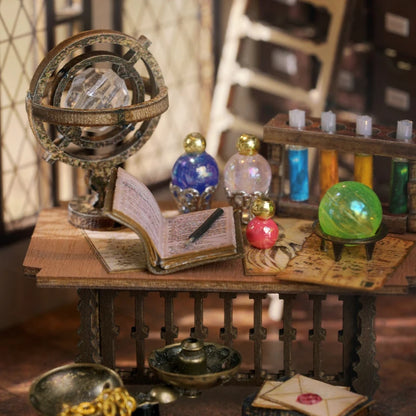 Catwoman's Cozy Chaos Mansion