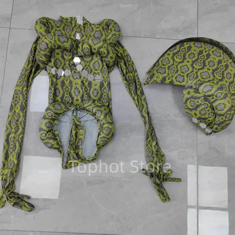 Snake Women Role Playing Performance