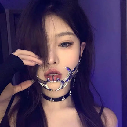 Cyberpunk Metal Muzzle & Chain Half Face Mask