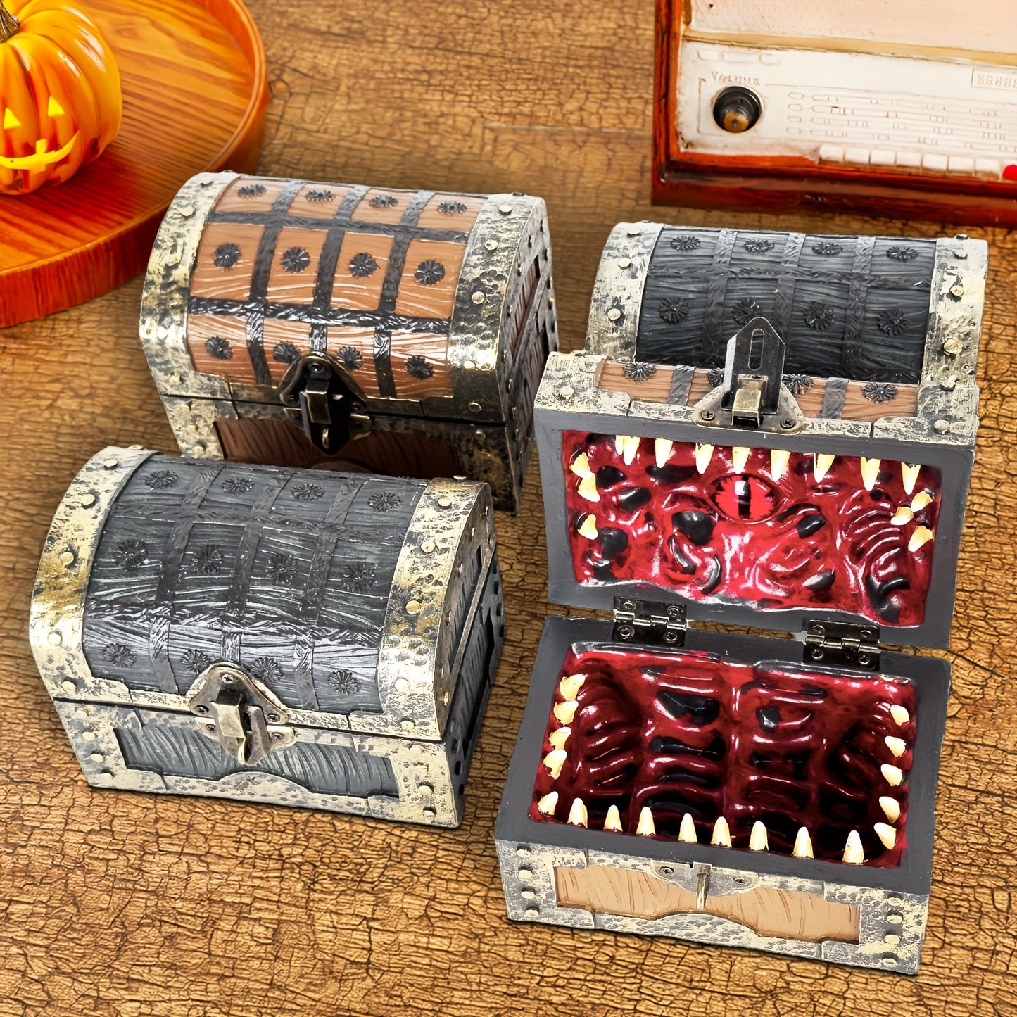 Gothic Vampire Trinket Chest with Key, Resin Keepsake Box